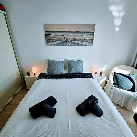 Ocean View Apartment *